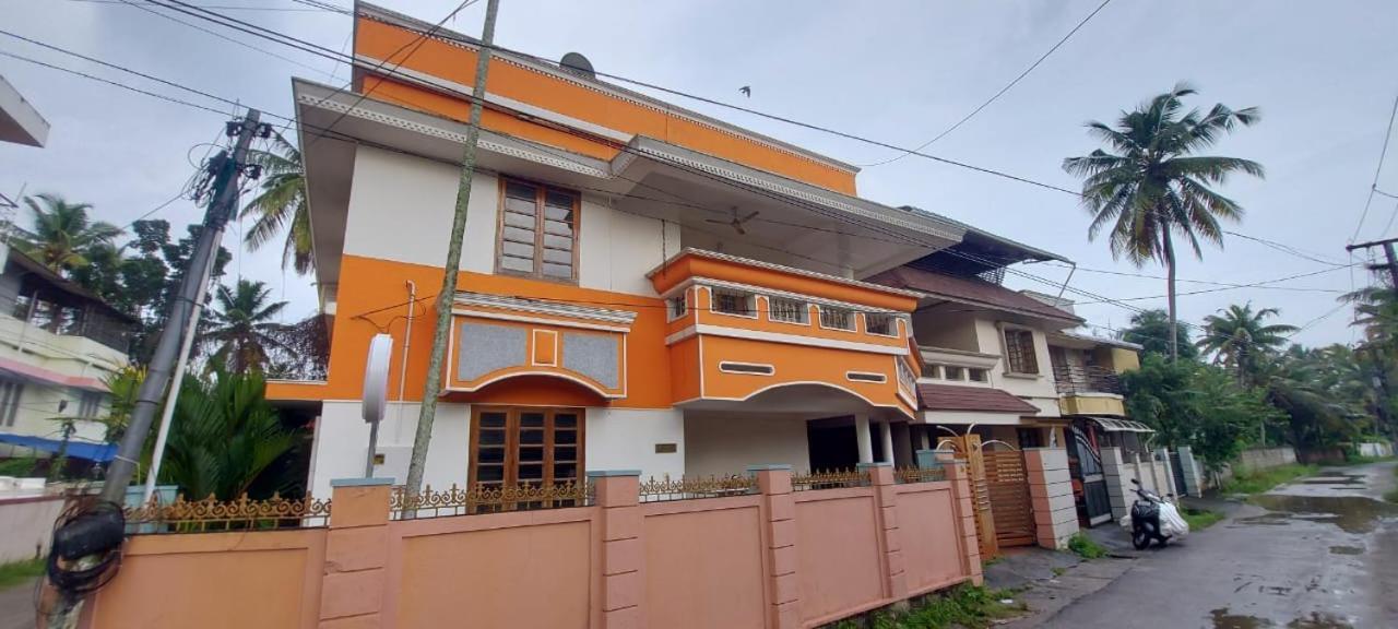 Orange Valley Homestay Thiruvananthapuram Dış mekan fotoğraf